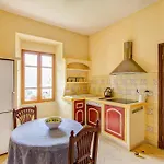 Meouilles Chateau Sleeps 16 Pool Wifi * Saint-Andre-les-Alpes