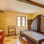 Holiday home Meouilles Chateau Sleeps 16 Pool Wifi