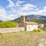 Meouilles Chateau Sleeps 16 Pool Wifi Holiday home Saint-Andre-les-Alpes